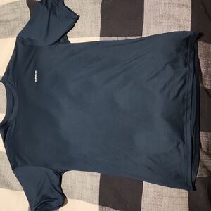 Quicksilver Everyday UPF 50 Short Sleeve Surf Tee Men's Small